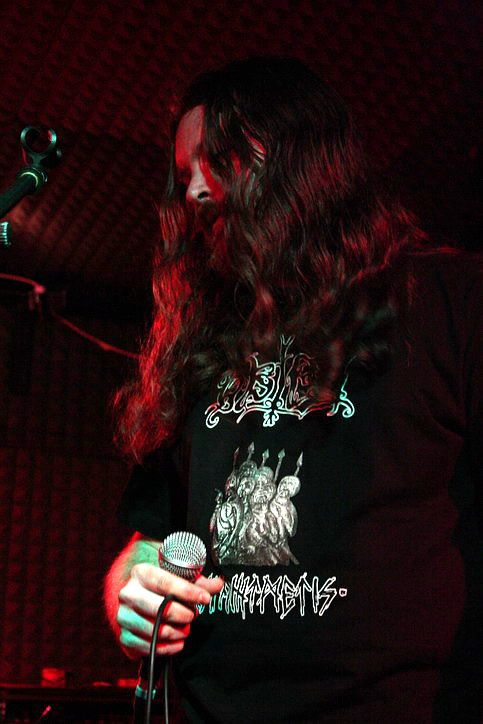 071203184256_1_dalkhu1.jpg