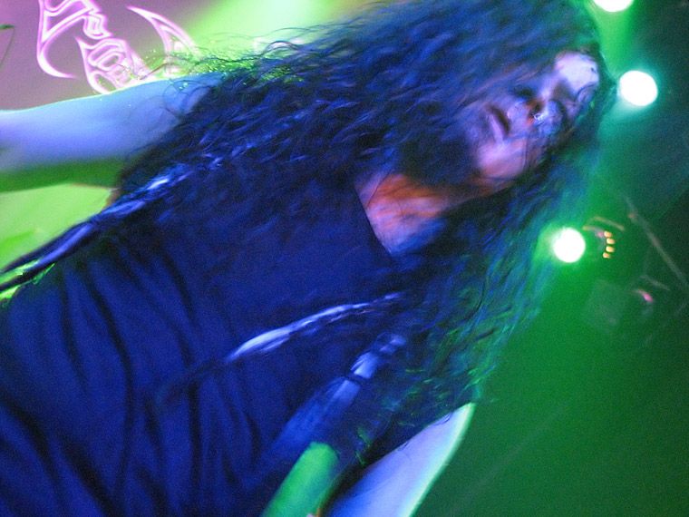071219132447_101207finntroll4.jpg