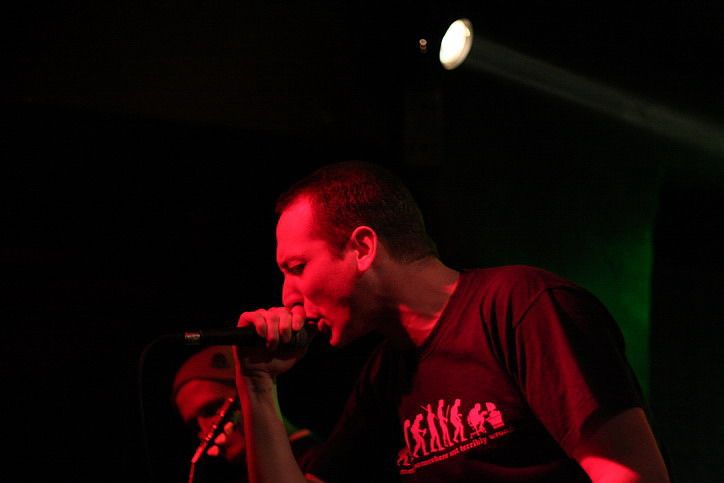 080301145033_1_batina1.jpg