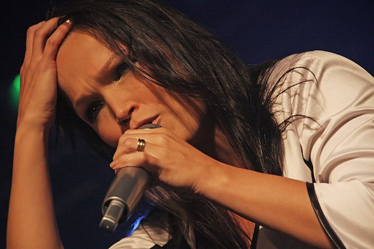 080520193505_3_tarja003.jpg