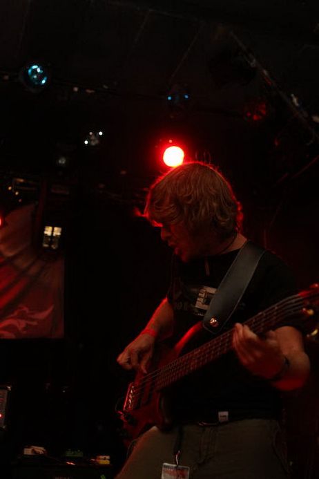 080922212435_1_dweal3.jpg