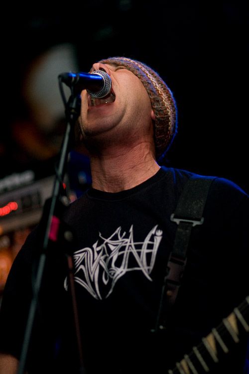 081122_Biohazard_1_no-limits-5.jpg