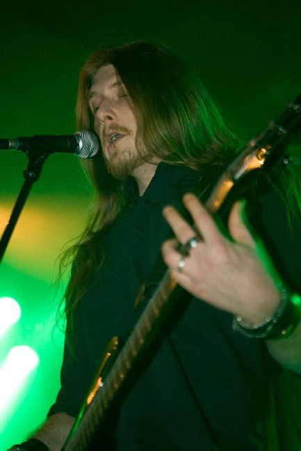 090212_1_emergency_gate-3.jpg