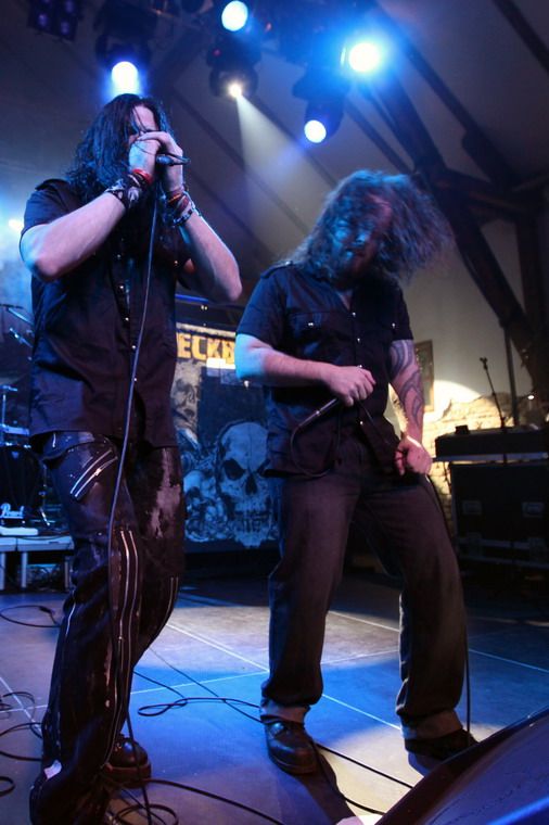 10_11_2009_Graz_Neckbreakers_Ball_Scar_Symmetry_02.JPG
