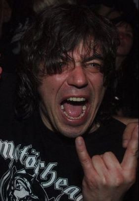 Metal Detektor: I Rock The Line