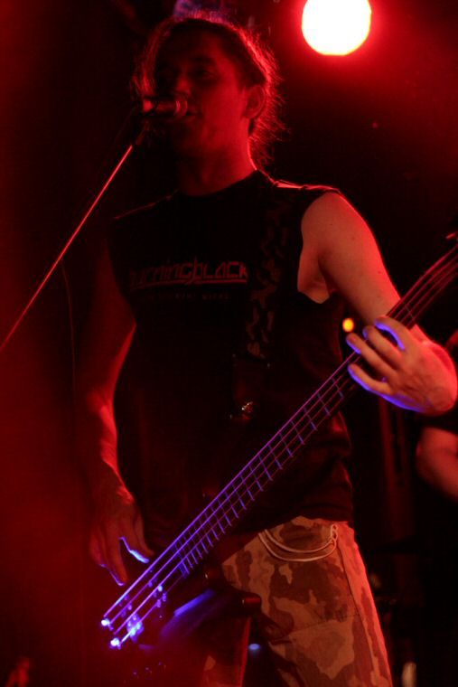 20090512_1_burningblack3.JPG