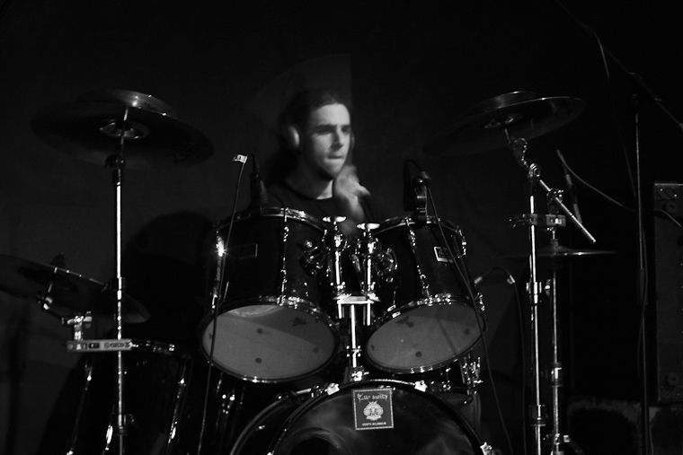 20091226_1_Perforated_03.jpg