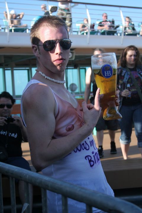 2011012428_70000_tom_060.jpg