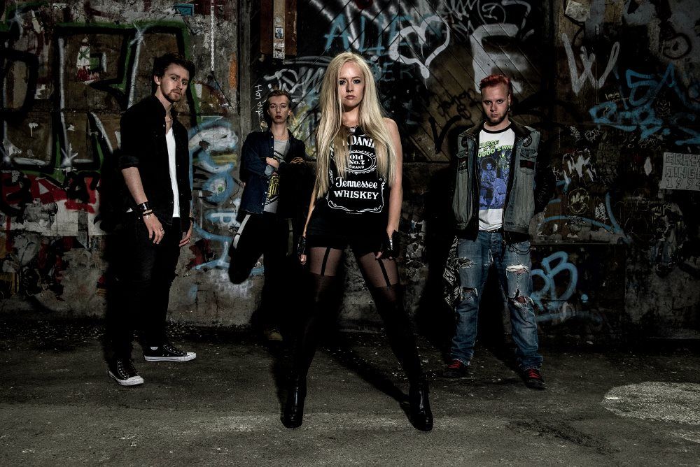 Rebel Mistress z novim kitaristom