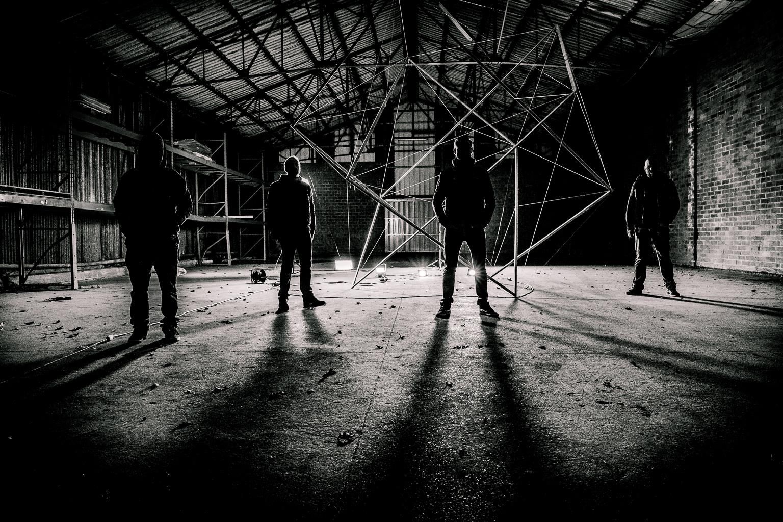 Carneia se vračajo z novim albumom