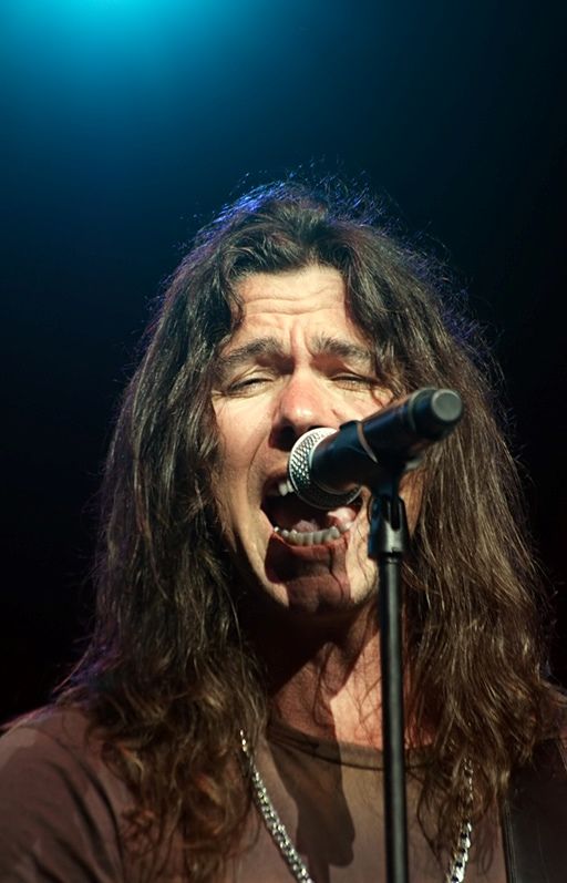 Mark Slaughter z novim singlom Hey You