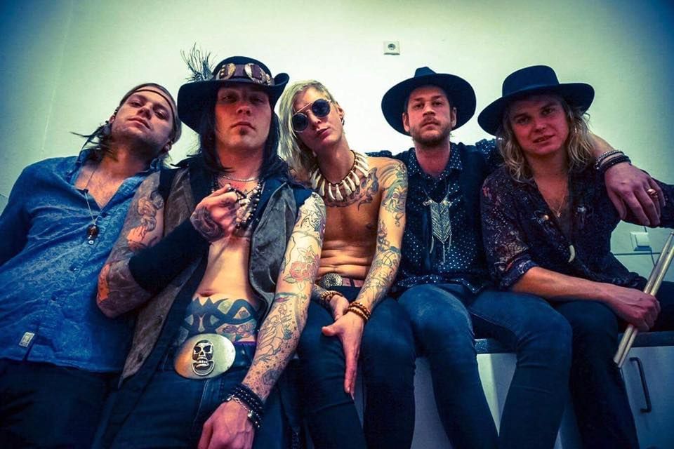 Dust Bowl Jokies z videospotom za skladbo Borderland