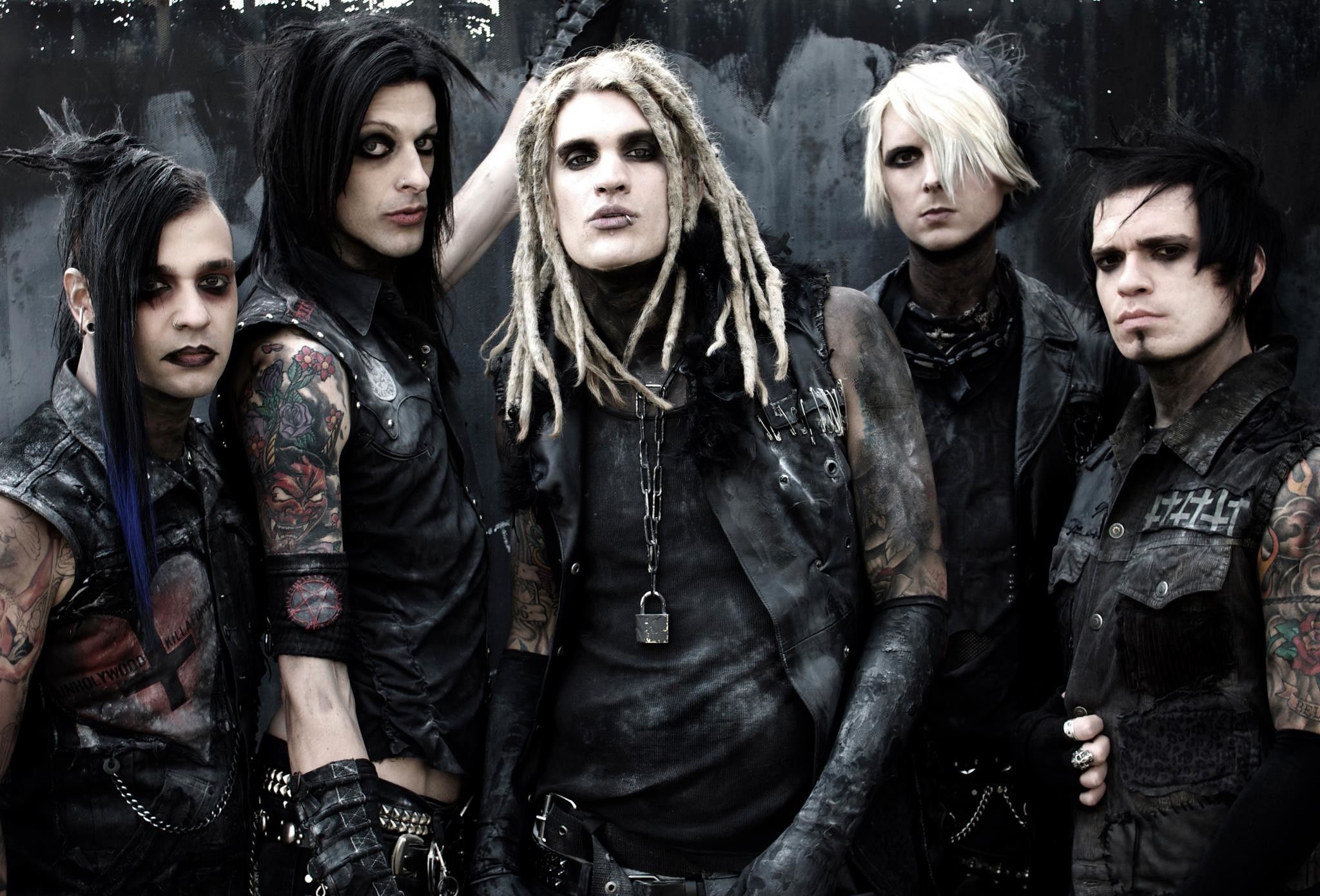 Davey Suicide z videospotom za novi single
