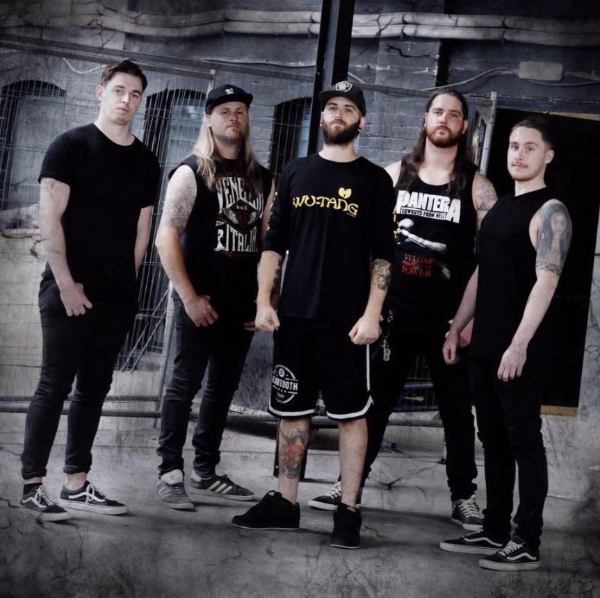 Hostile so posneli videospot