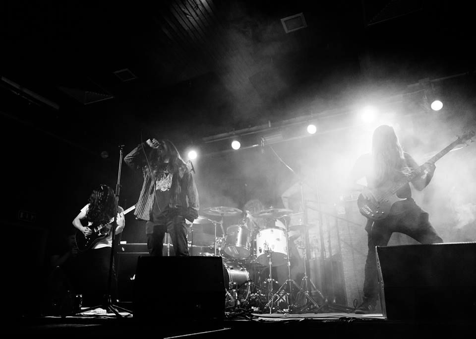 Teleport podpisali z založbo Edged Circle Productions