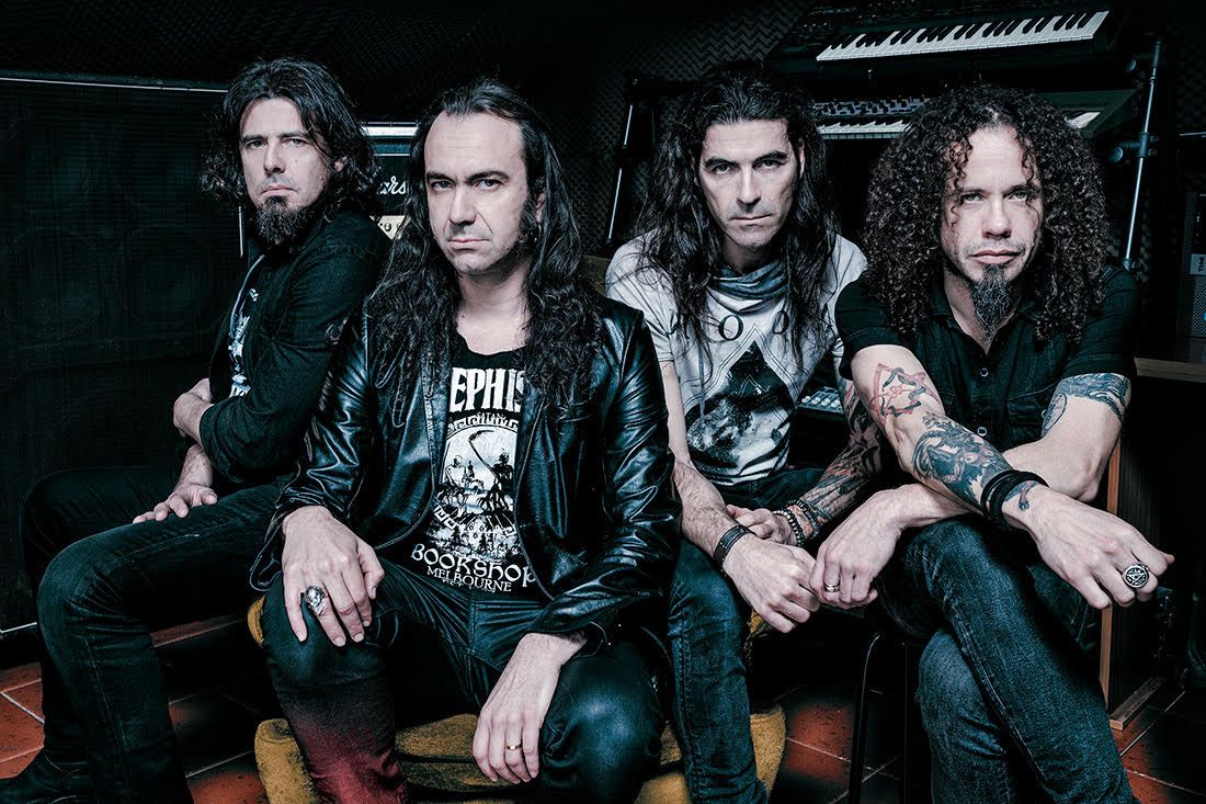 Moonspell z napovedjo novega albuma in bobnarja