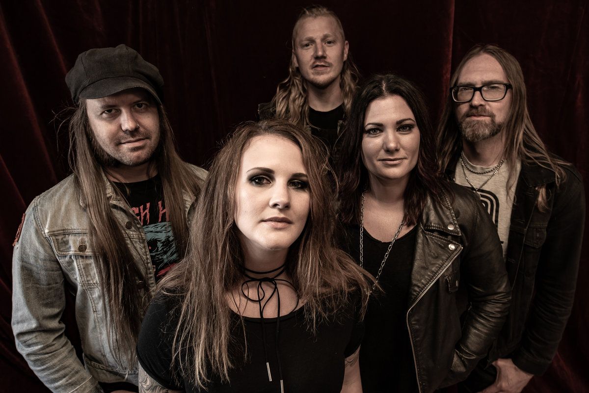 Electric Hydra objavili videospot za single It Comes Alive