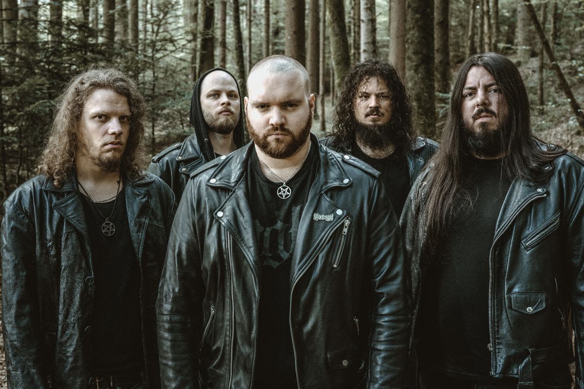 Stortregn predstavljajo prvi single prihajajočega albuma Impermanence