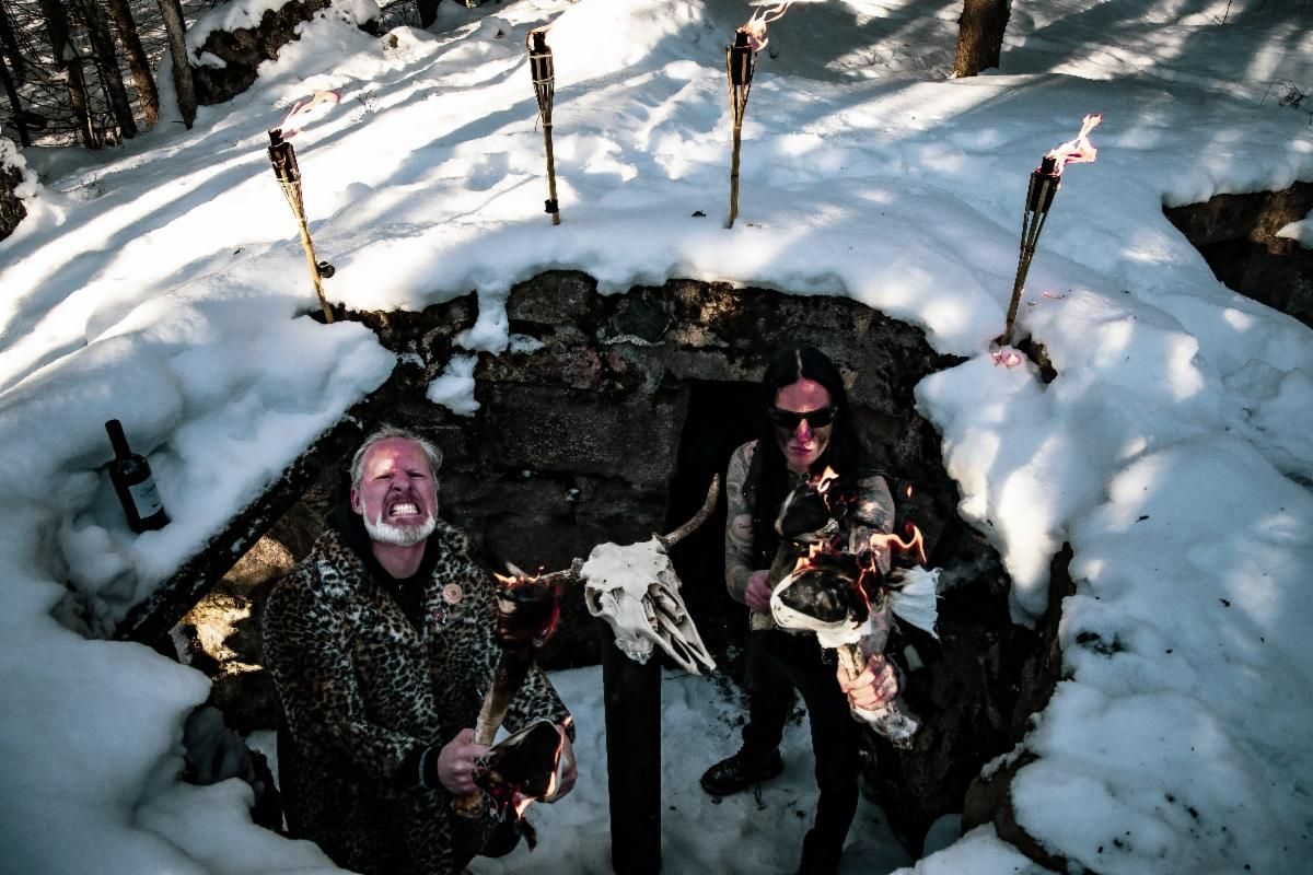 Siniestro z novim videospotom za Black Acid Rain