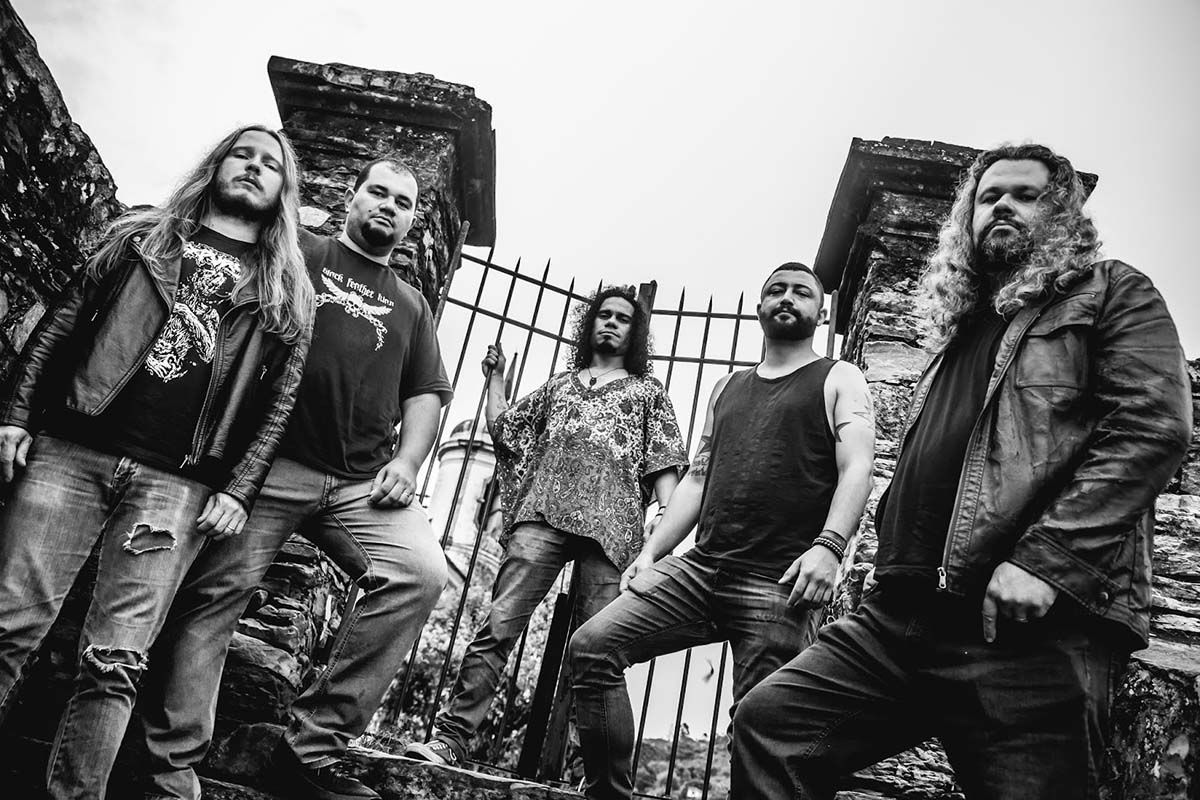 Pesta napovedujejo videospot za Antropophagic