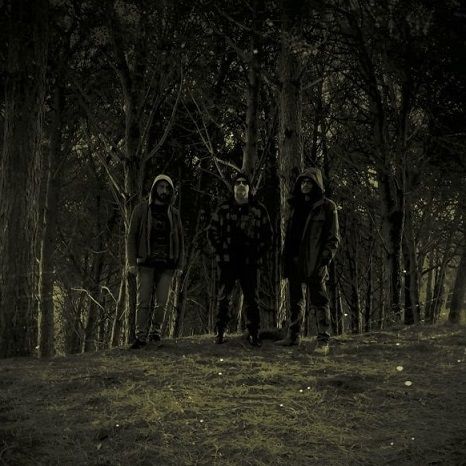 Lunar Swamp izdali svoj debitantski album