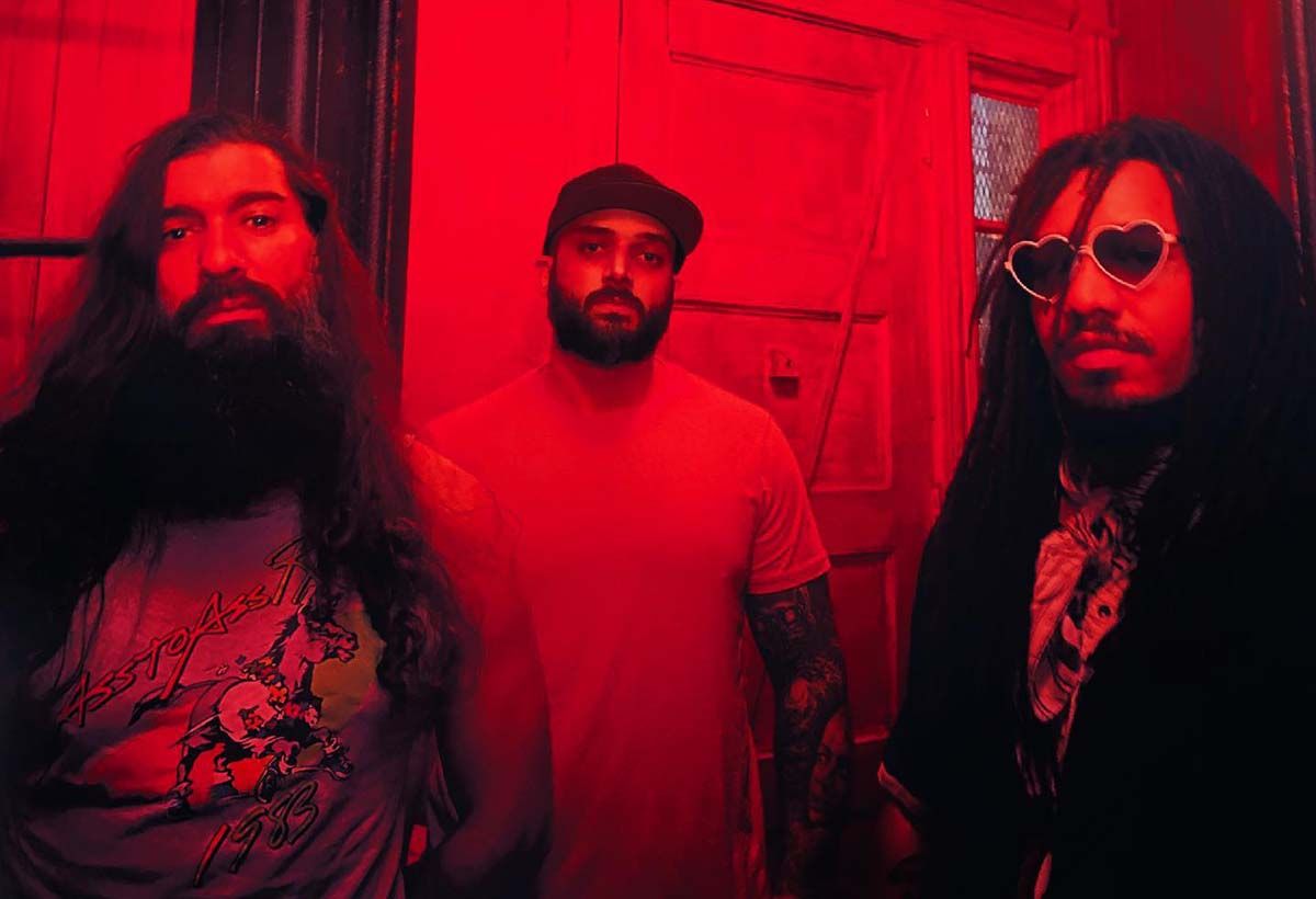 Somnuri na ogled ponujajo nov videospot