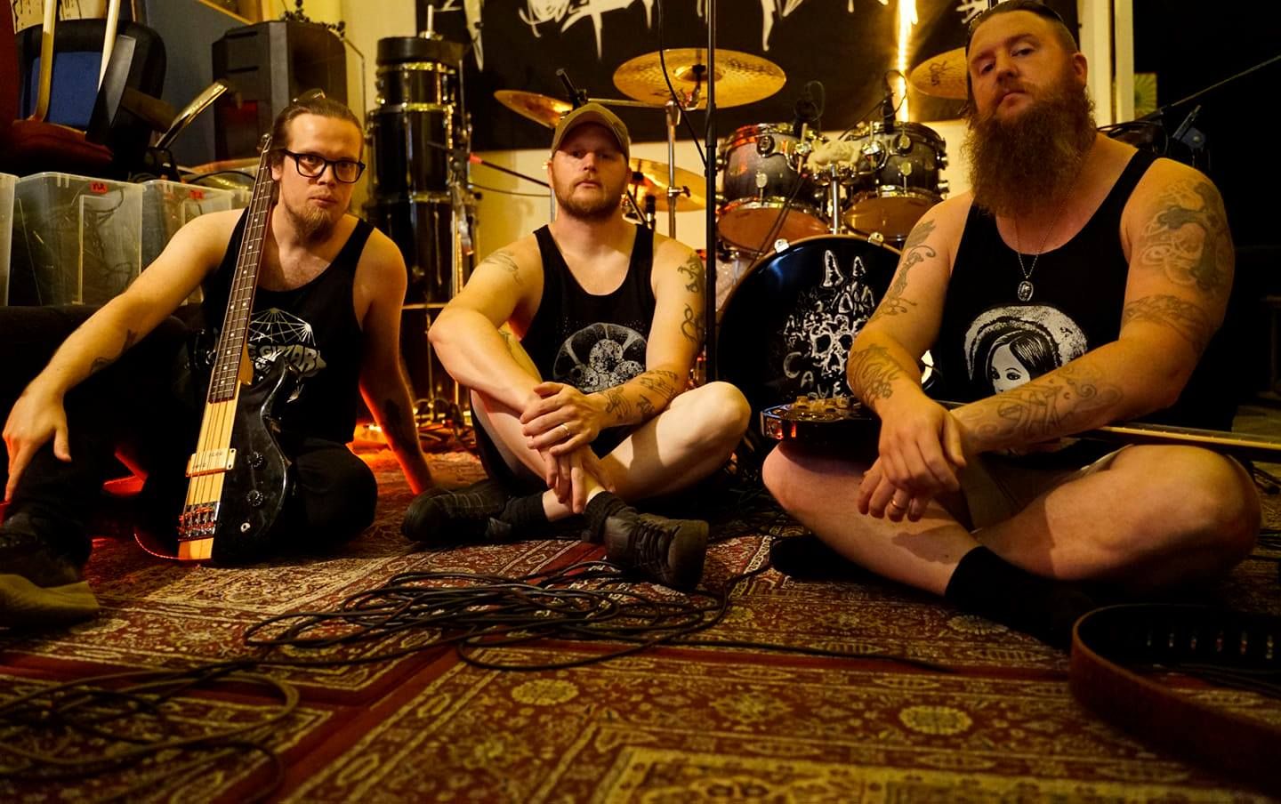 Cavern Deep končali s snemanjem drugega studijskega albuma