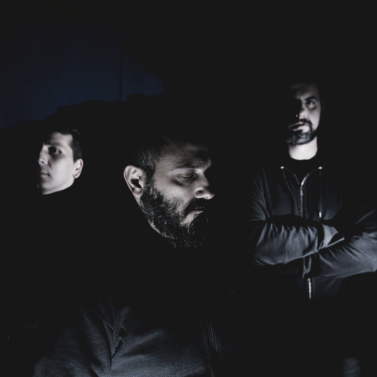 Grške underground legende Agnes Vein z novim albumom