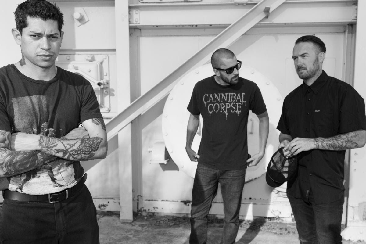 Impending Doom objavili besedilni video za pesem New World Horror