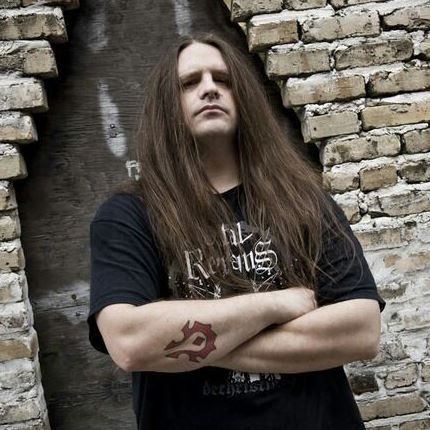 George »Corpsegrinder« Fisher objavlja drugi single On Wings Of Carnage