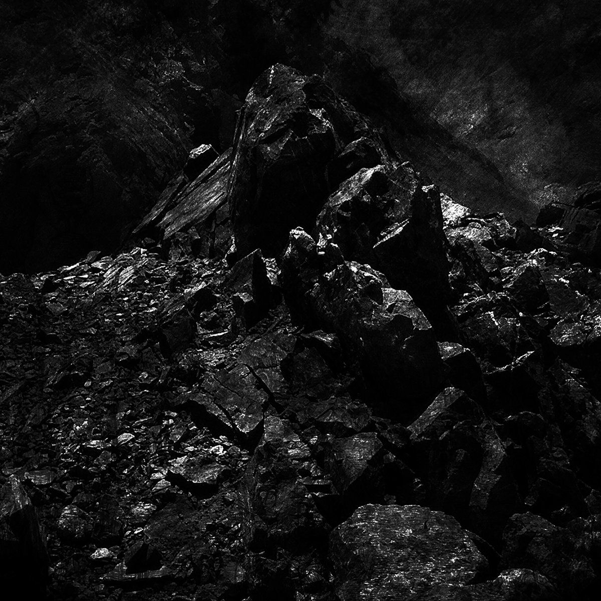 Deathspell Omega z besedilnim videom za Sie Sind Gerichtet!