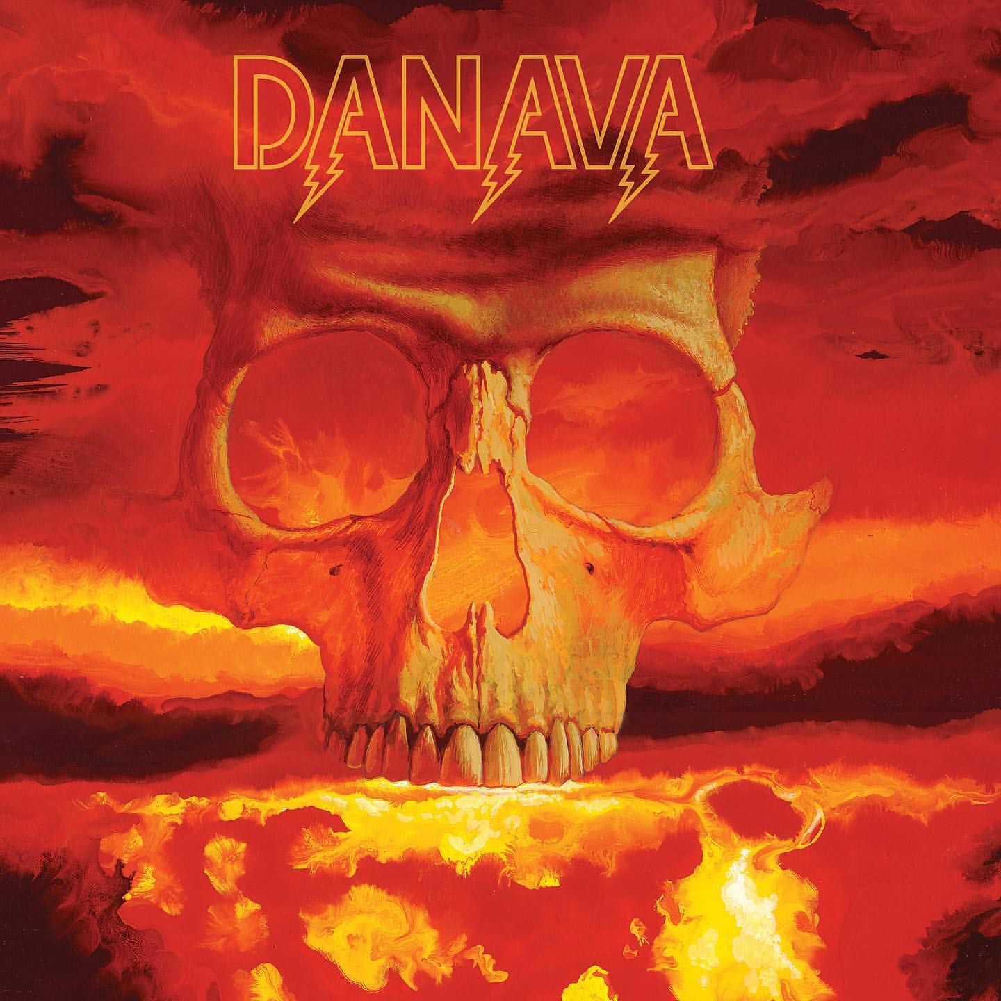 Danava predstavljajo single Let The Good Times Kill