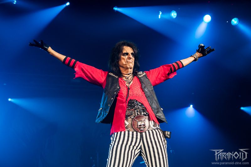 Alice Cooper še z zadnjim singlom pred izidom albuma