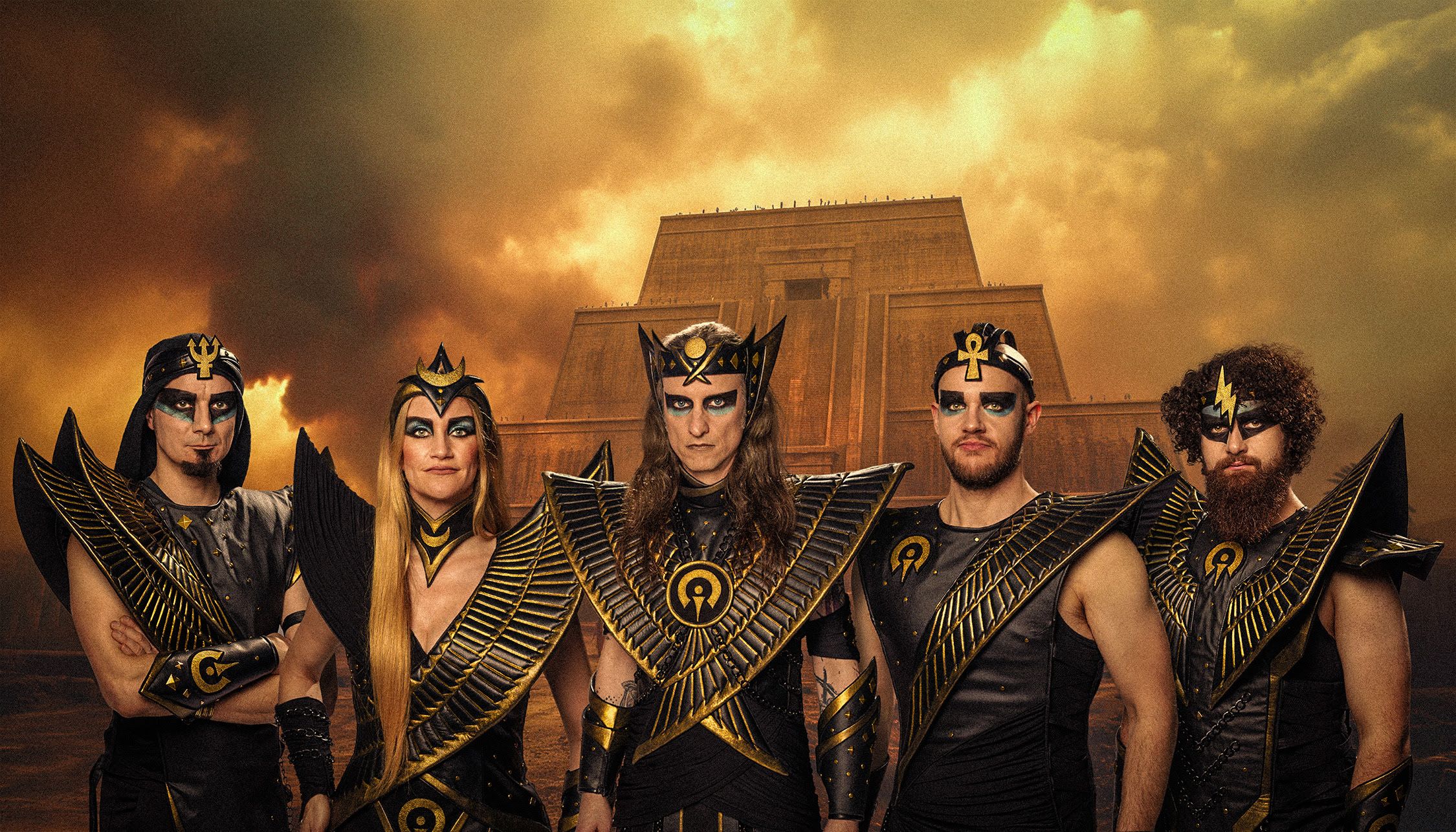Aeon Gods se pridružujejo založbi Scarlet Records