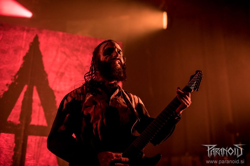 Lacuna Coil so se razšli s kitaristom Diegom Cavallottijem