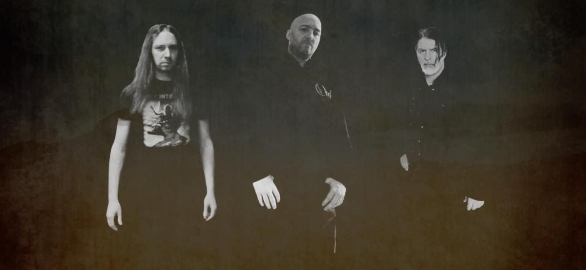 Poslušate lahko Voices Beneath the Rubble od Drift Into Black