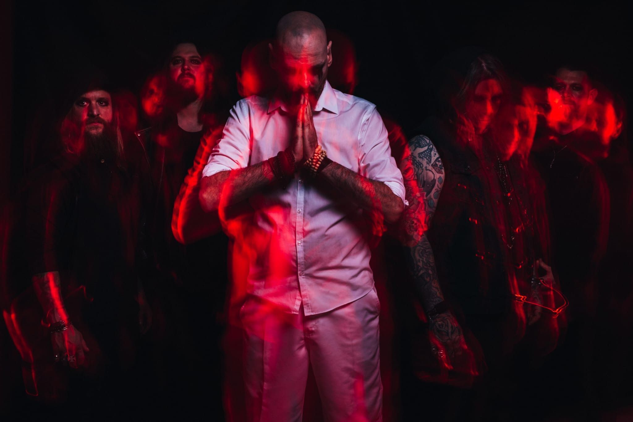 High Parasite predstavljajo single Grave Intentions