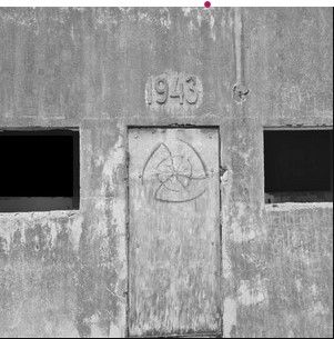 1943