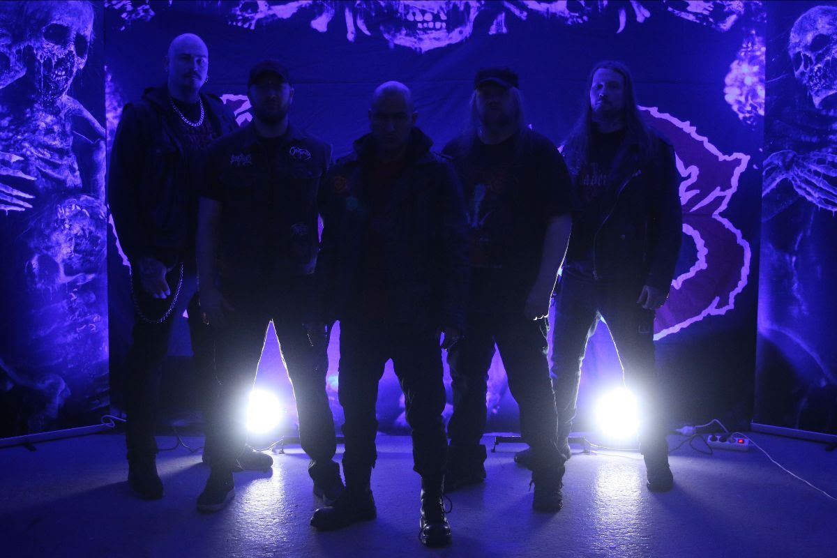 Entrails razkrili komad Skin 'Em All