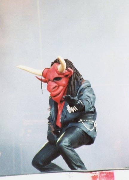 HornyHenry2.jpg