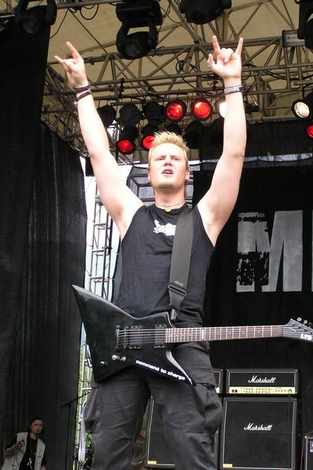 mc2005_suidakra1.jpg