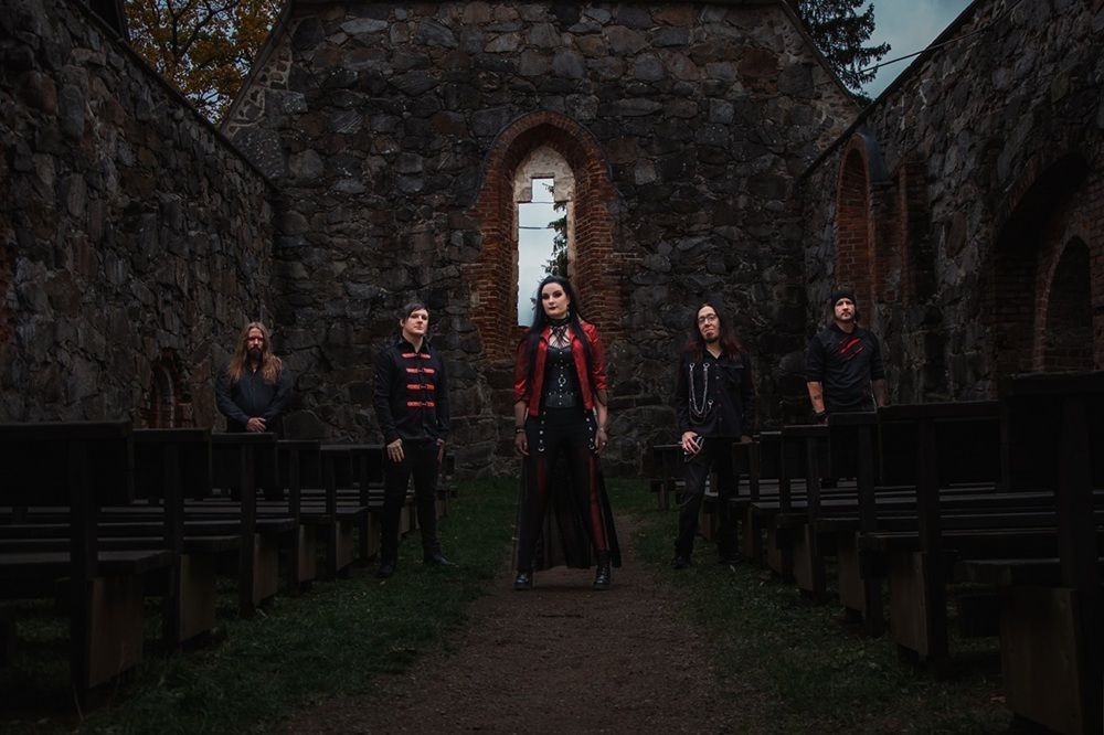 Crimson Day podpisali z WormHoleDeath Records