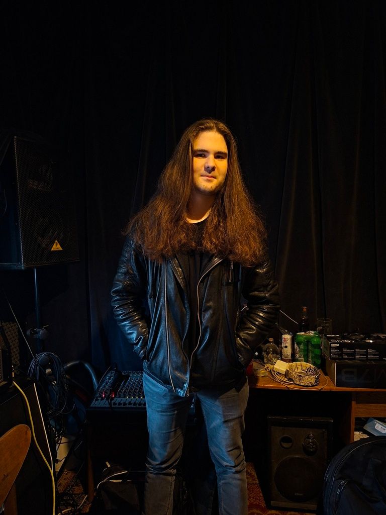 Aleks Damiš se je pridružil Licence To Hate