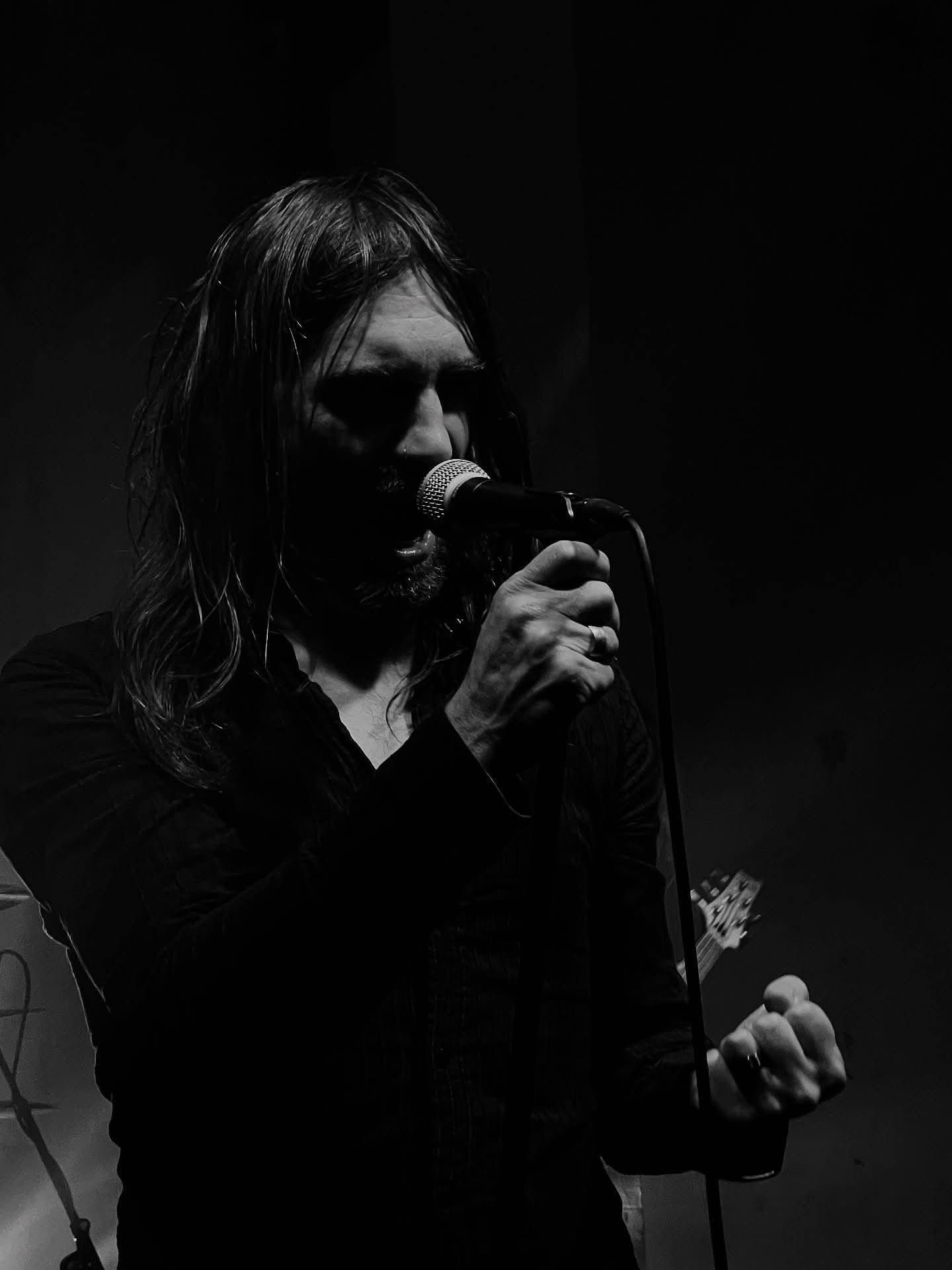 Hail Spirit Noir pozdravljajo novega vokalista