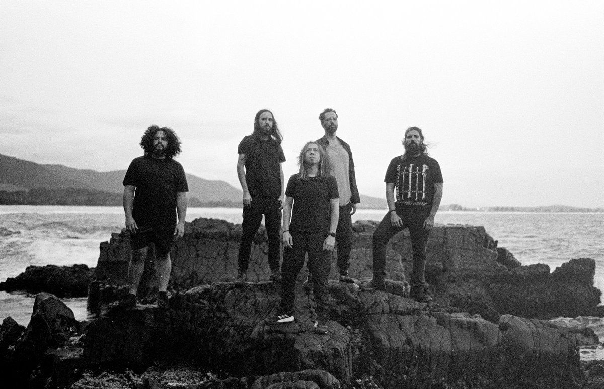 Loneshore izdali drugi album Nothing Left to Deconstruct