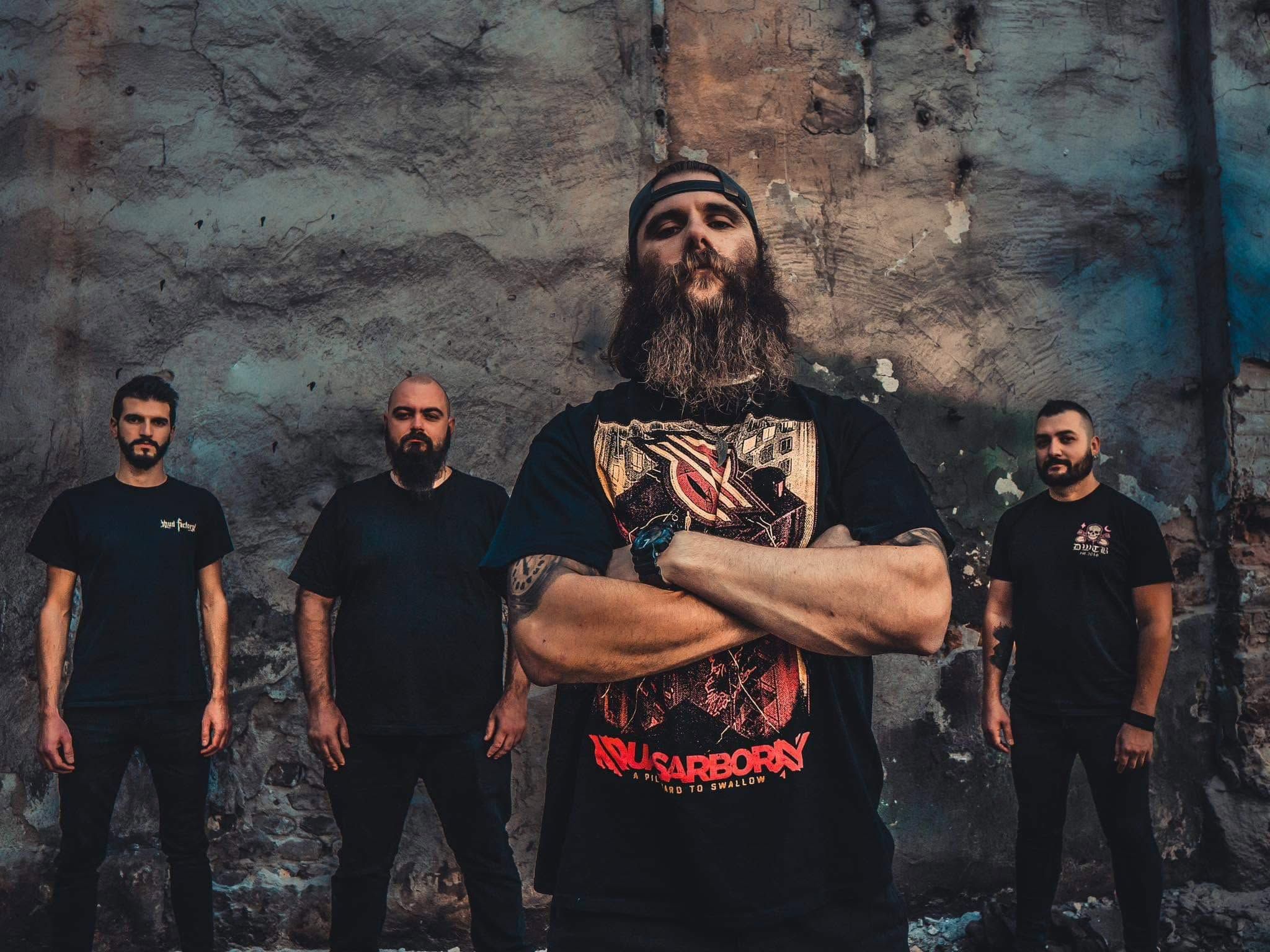 Mud Factory z novim materialom