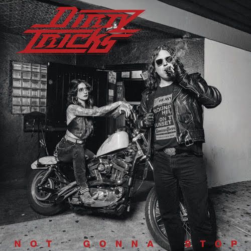 Bliža se izid debitantskega albuma od Dirty Tricks