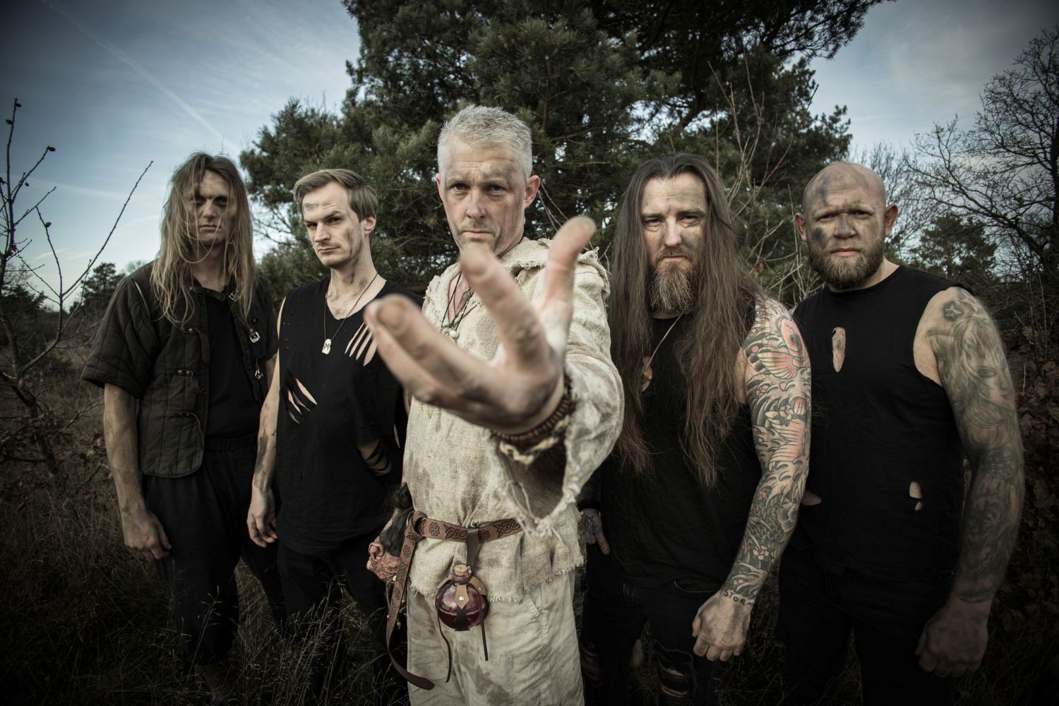 Poslušate lahko Til gilde under ulven (Live at Copenhell '25) od Trold